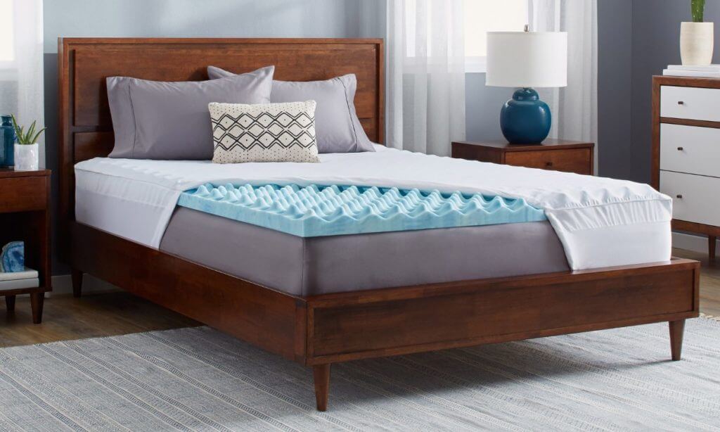 Learn How To Properly Use A Mattress Topper On A Memory Foam Mattress –  Crafted Beds Ltd