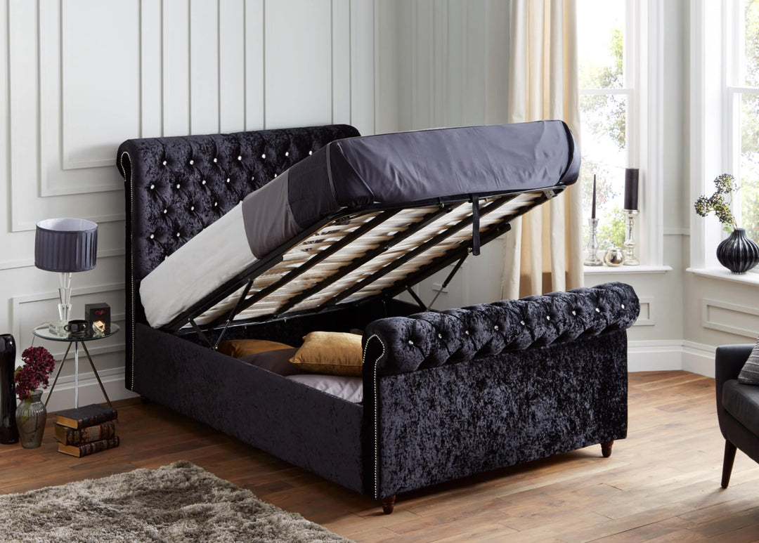 Ivory Chersterfield Bed